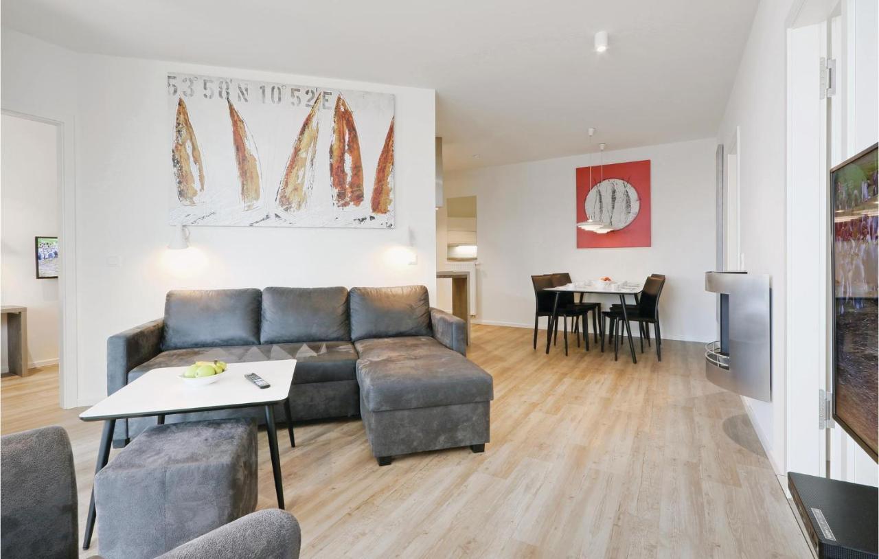 2 Bedroom Stunning Apartment In Luebeck Travemuende Exterior foto