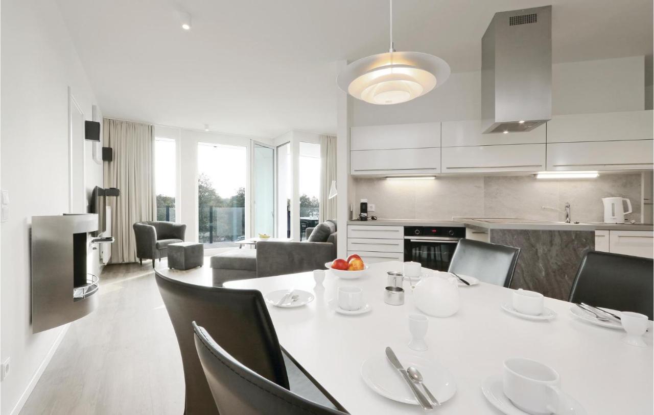 2 Bedroom Stunning Apartment In Luebeck Travemuende Exterior foto